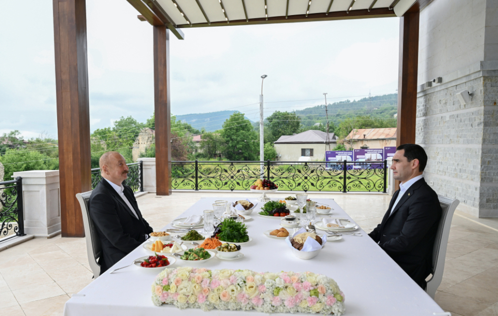 Presidents of Azerbaijan and Turkmenistan had lunch together in Shusha VIDEO