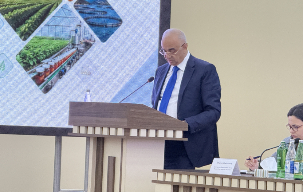 Zakir Quliyev: Dövlət Proqramının ana xəttini intensiv təsərrüfatçılığa keçid təşkil edir VİDEO