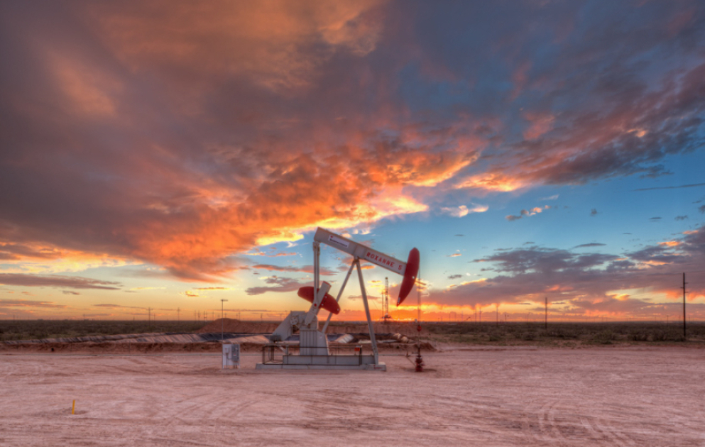 Цены на нефть на мировых биржах снизились ВИДЕО