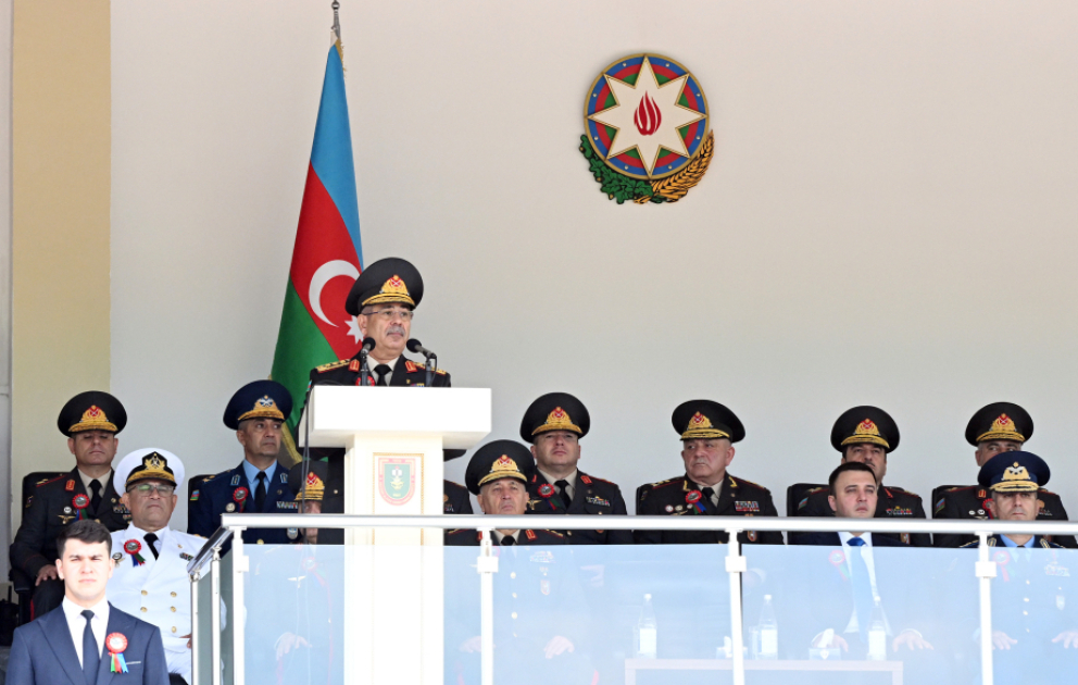 Müdafiə naziri: Bu gün məzun olan gənc zabitlərimiz Zəfərin məsuliyyətini və dəyərini dərindən dərk etməlidirlər VİDEO