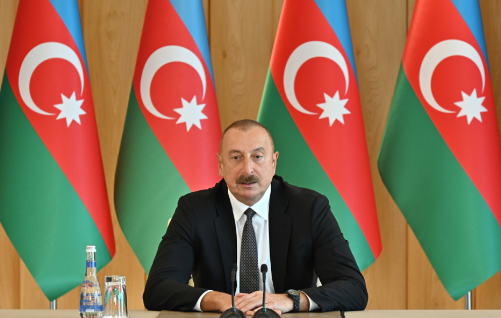Auf Social-Media-Accounts von Präsident Ilham Aliyev Video über aserbaidschanische Armee veröffentlicht VIDEO