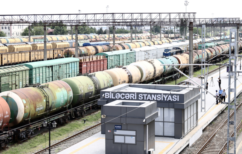 Next batch of petroleum products sent from Azerbaijan to Armenia VIDEO