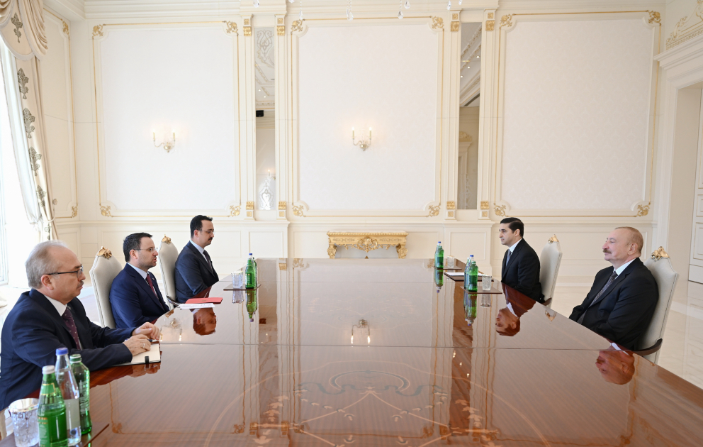 Le président azerbaïdjanais reçoit le ministre turc de la Justice
