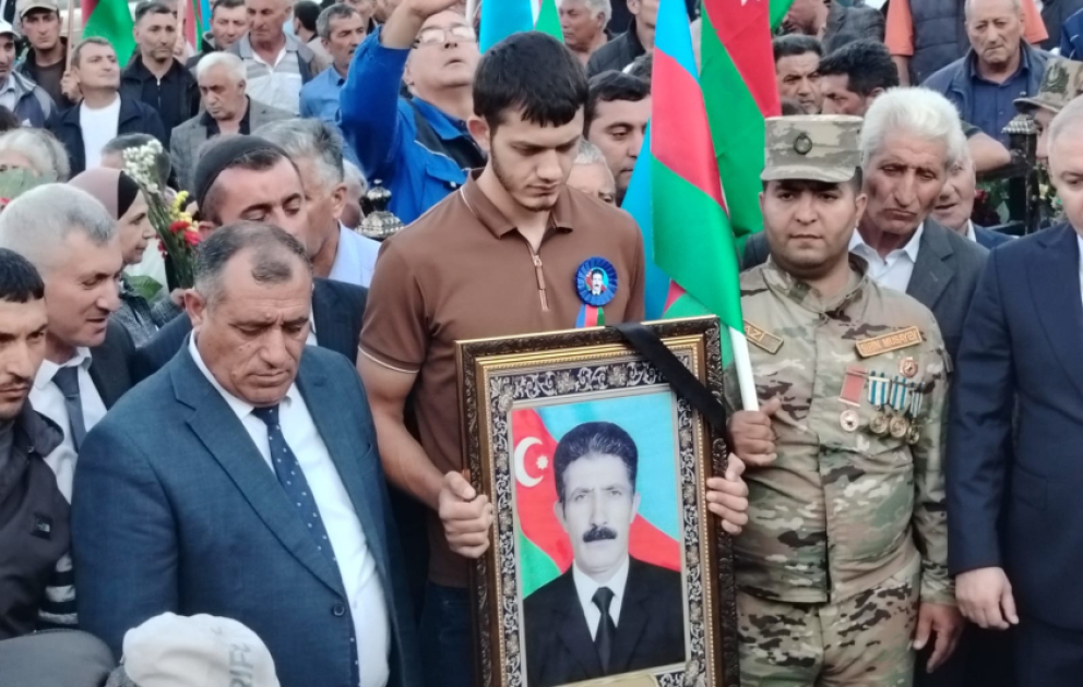 Birinci Qarabağ müharibəsinin itkin-şəhidi Bahadur Kamalov Kəlbəcərdə dəfn edilib VİDEO