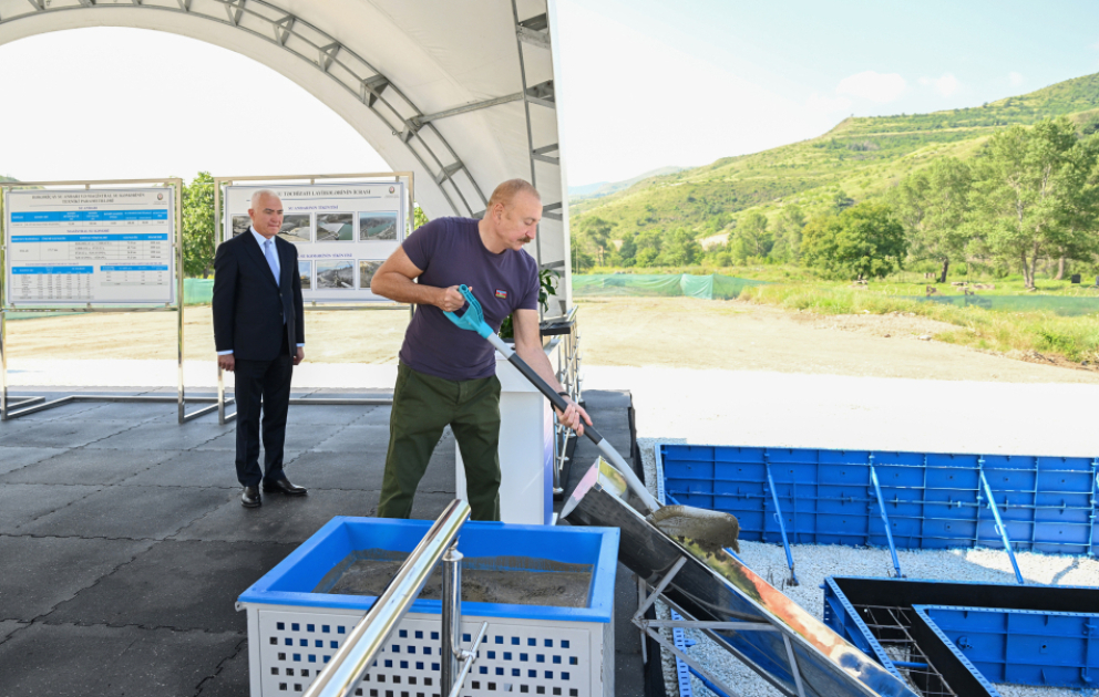 Президент Ильхам Алиев заложил фундамент водохранилища Хакаричай в Лачине ВИДЕО