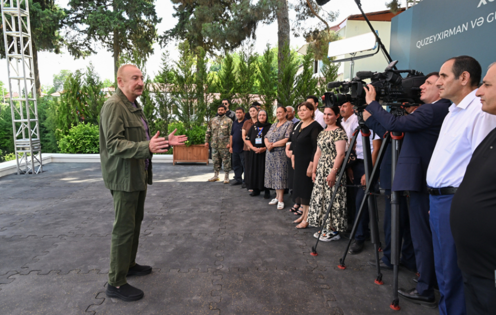 Präsident Ilham Aliyev besucht das Dorf Guzeykhirman im Rayon Chodschawänd AKTUALISIERT VIDEO