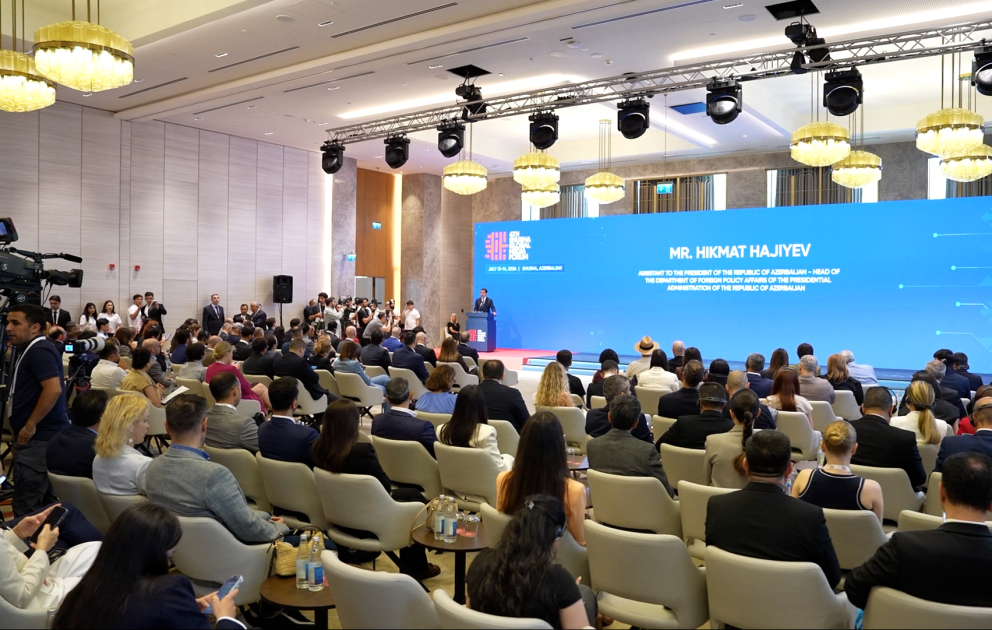 Panel müzakirə: “Media obyektivində sülh quruculuğu və ictimai diskurs” YENİLƏNİB VİDEO