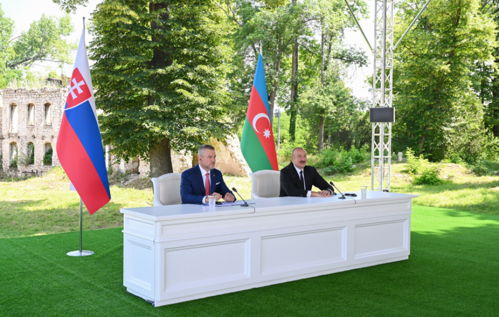 Prezident İlham Əliyev: Əminəm ki, bundan sonra da Azərbaycan-Slovakiya münasibətləri inkişaf edəcək VİDEO