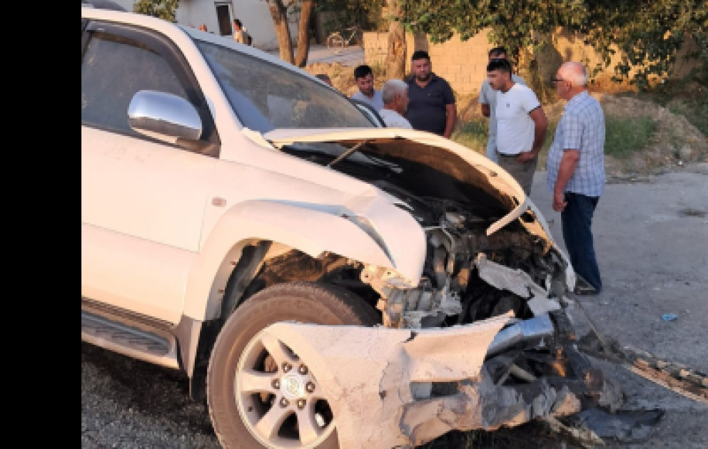 Salyanda yol qəzasında ölənlərin sayı 4 nəfərə çatıb YENİLƏNİB-2 VİDEO