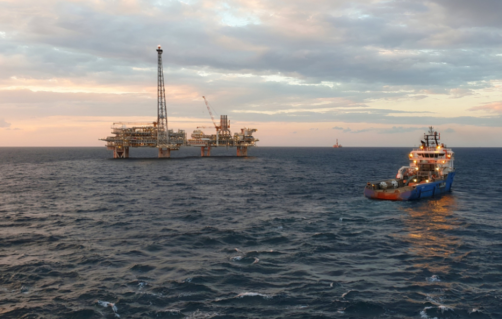 Le prix du pétrole azerbaïdjanais poursuit son augmentation VIDEO