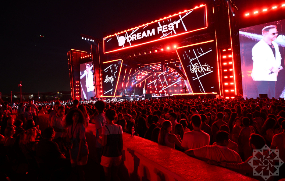 “Dream Fest – 2026” möhtəşəm konsert proqramı və atəşfəşanlıqla başa çatıb VİDEO