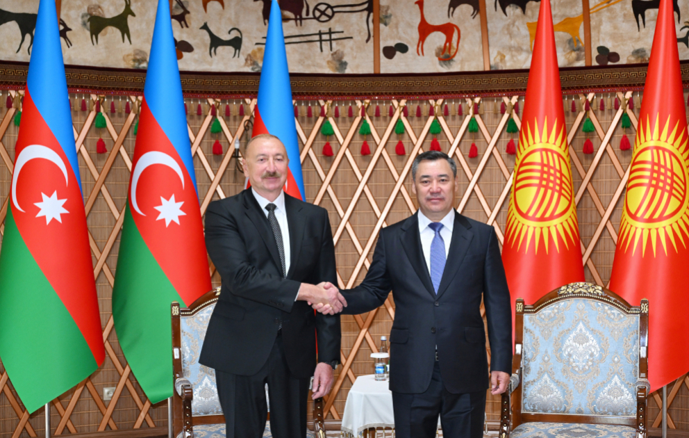 President of Azerbaijan Ilham Aliyev held one-on-one meeting with President of Kyrgyzstan in Cholpon-Ata VIDEO