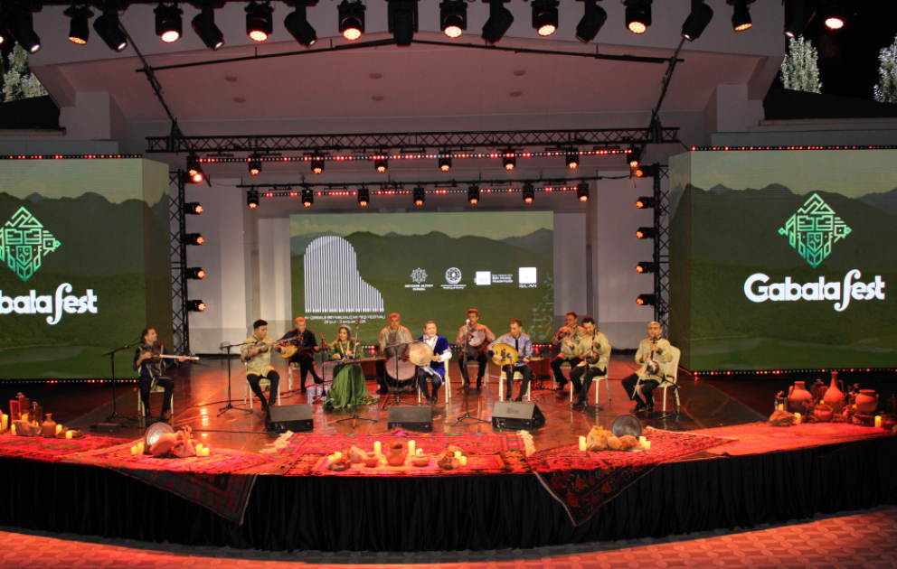 Qəbələ Beynəlxalq Musiqi Festivalında möhtəşəm muğam axşamı VİDEO