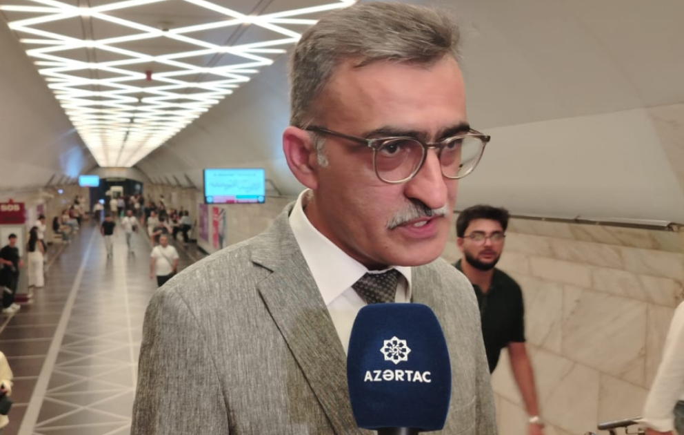 Metroda Yaşıl və Qırmızı xətlərin ayrılması ilə bağlı ödənişli ekspres avtobuslar fəaliyyət göstərəcək VİDEO