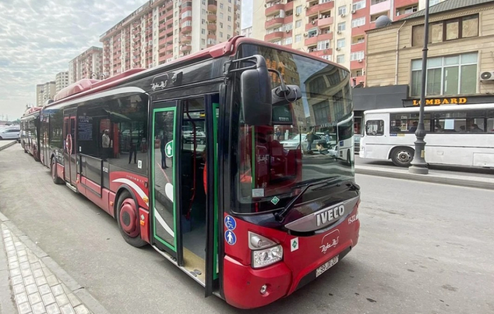 Metroda xətlərin ayrılması ilə əlaqədar işə düşəcək ekspres marşrutların hərəkət istiqaməti açıqlanıb VİDEO