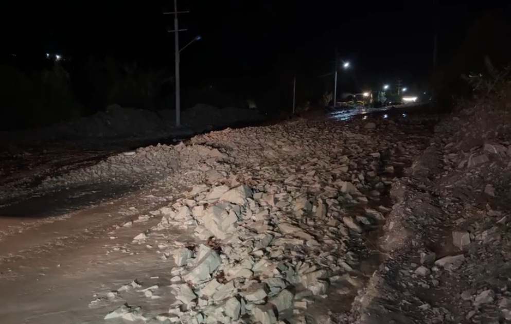 Şəkidə yağışdan sonra bağlanan yol təmizlənib, hərəkət bərpa olunub VİDEO