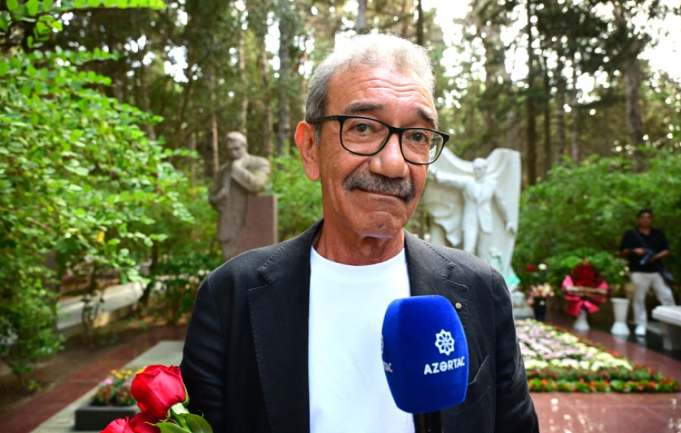 Məbud Məhərrəmov: Müslüm Maqomayev ümumxalq sevgisinə baxmayaraq, sadə insan olaraq qalırdı VİDEO