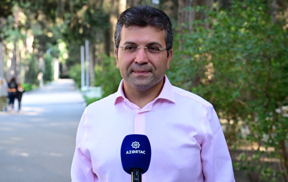 Əyyub Quliyev: Müslüm Maqomayevin sənəti ilə insanlığı bir-birini tamamlayırdı VİDEO