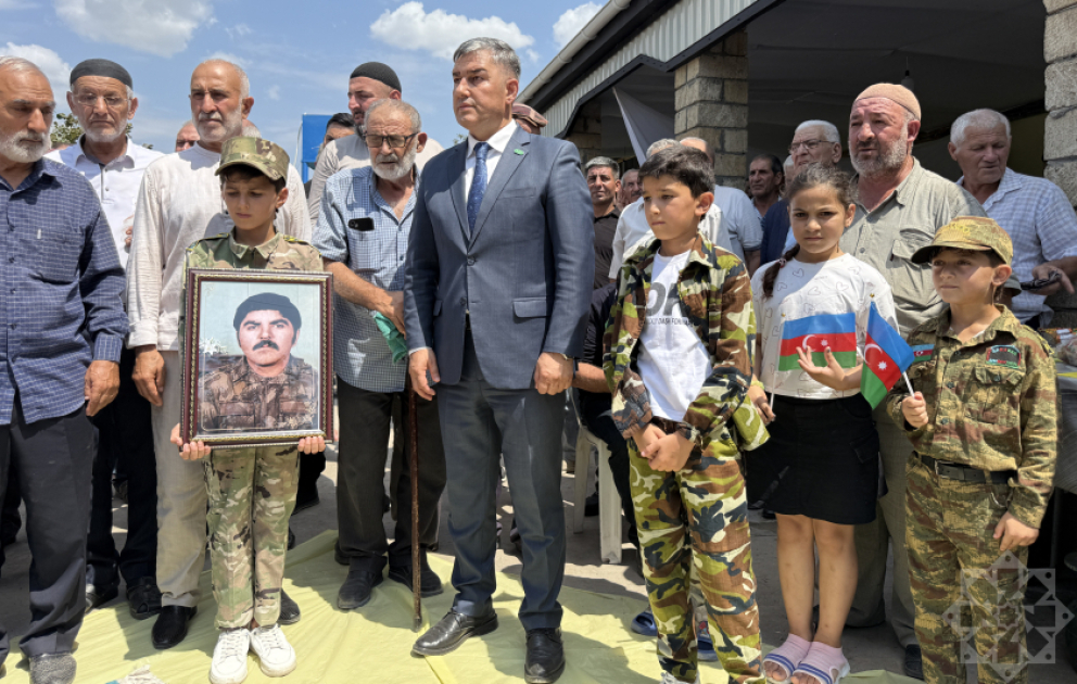İmişlidə Birinci Qarabağ müharibəsinin itkin şəhidi Mürşüd Nərimanovla vida mərasimi keçirilib VİDEO
