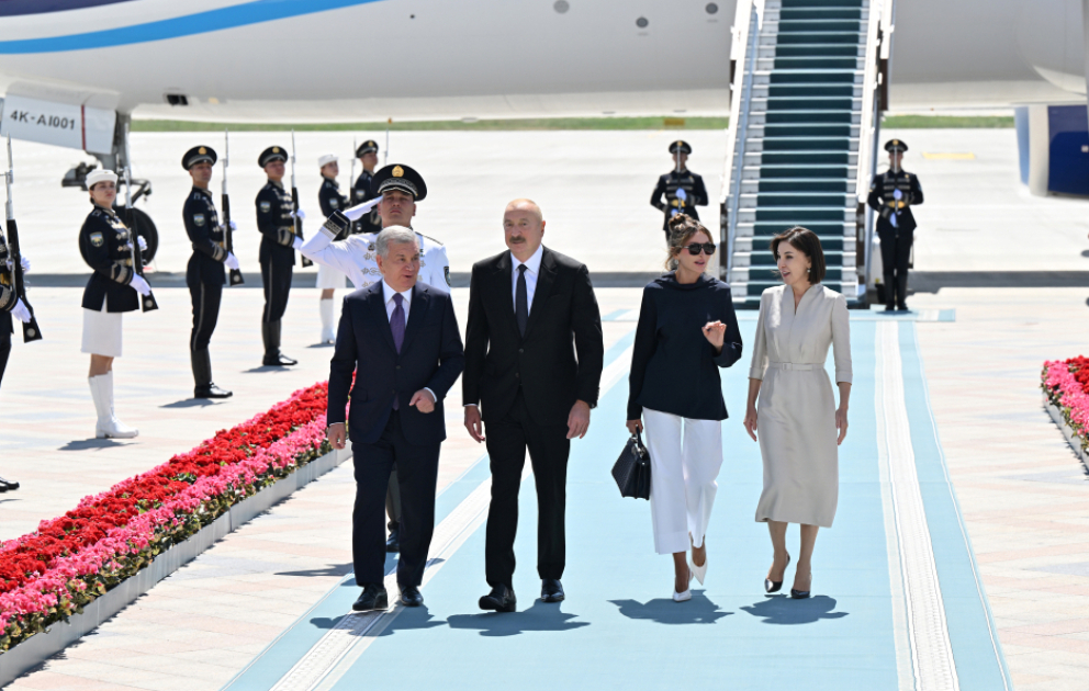 Le président Ilham Aliyev entame une visite d'État en Ouzbékistan VIDEO