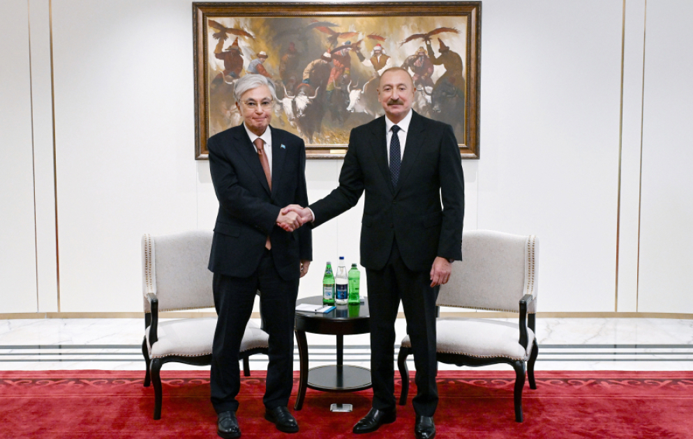 Les présidents Aliyev et Tokaïev se rencontrent à Bichkek MIS A JOUR VIDEO