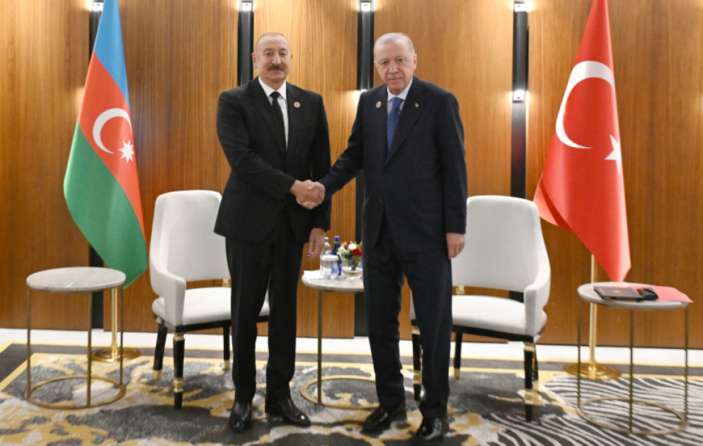 Les présidents Aliyev et Erdogan s’entretiennent à Bichkek MIS A JOUR VIDEO