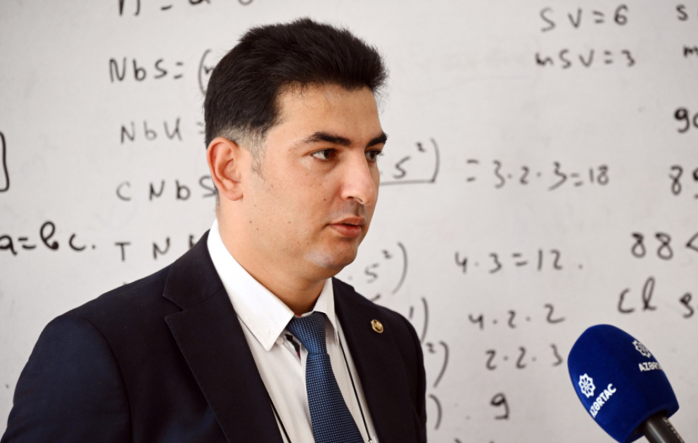 Məftun Əhmədov: Şagirdə hazır cavabı deyil, düşünmə metodunu öyrədirik VİDEO