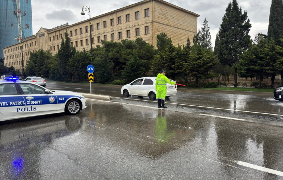 Baş Dövlət Yol Polisi İdarəsi sürücülərə xəbərdarlıq edib