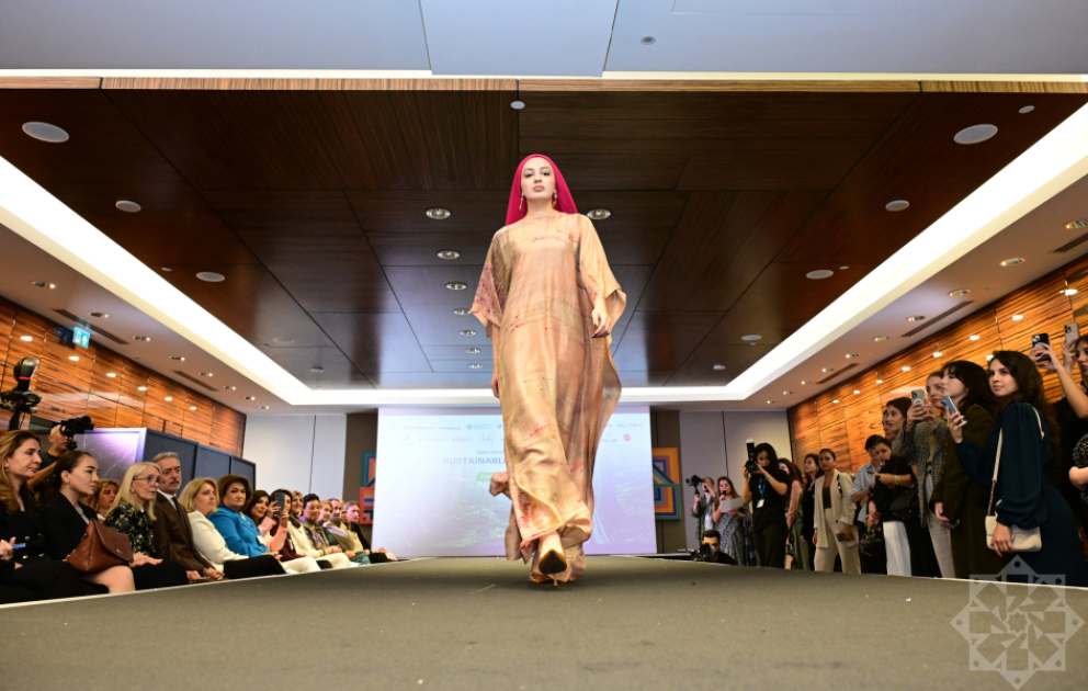 Bakı İqlim Fəaliyyəti Həftəsi çərçivəsində Dayanıqlı Moda Nümayişi VİDEO