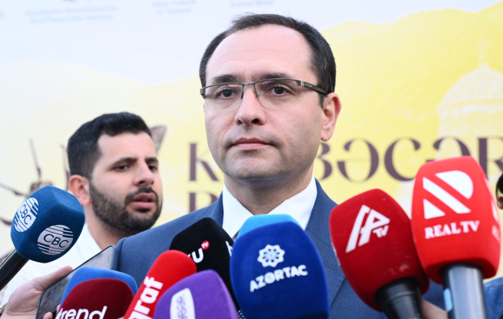 Azad edilmiş ərazilərə 200 mindən çox arı ailəsi köçürülüb VİDEO