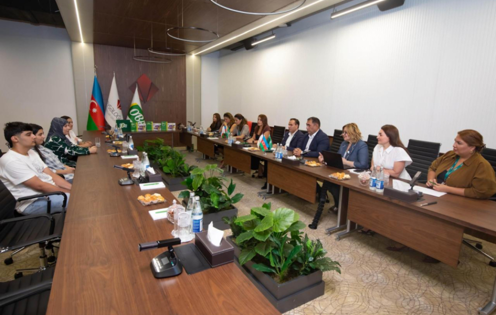 ® Tələbə adını qazanmağa gedən yoldan təqaüd dəstəyinədək – “OBA” təhsil yolunda əməkdaş övladlarının yanında VİDEO