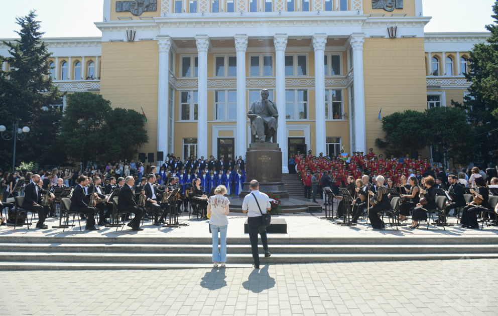 Праздник музыки в день рождения гениального композитора - наследие Узеира Гаджибейли продолжает жить ВИДЕО