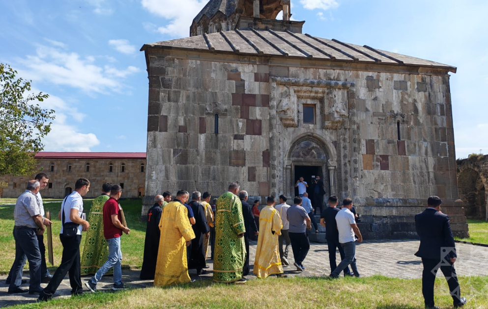 Azərbaycan Alban-Udi Dini İcmasının nümayəndələri Gəncəsər Monastır Kompleksini ziyarət ediblər - YENİLƏNİB VİDEO