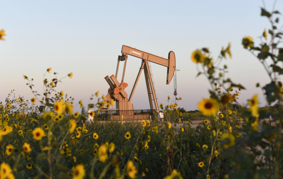 На мировых биржах цены на нефть повысились ВИДЕО