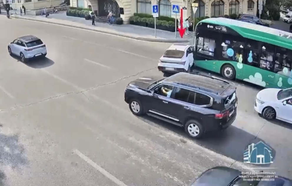 NİİM sürücülərə çağırış etdi: Avtobus zolaqlarına qəfil daxil olmayın VİDEO