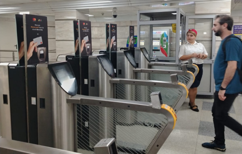 Bakı metrosunda sərnişin axınının optimallaşdırılması istiqamətində tədbirlər gücləndirilir VİDEO