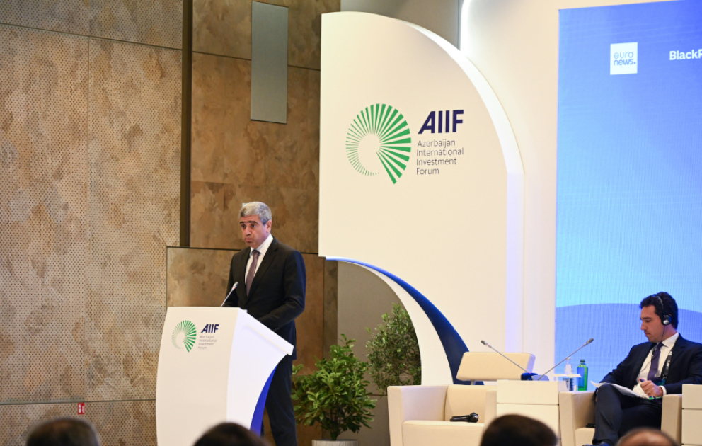Anar Əliyev: İqtisadiyyatın müxtəlif sahələri üzrə 1700 peşə və kvalifikasiya standartı hazırlanaraq işəgötürənlərin istifadəsinə verilib VİDEO