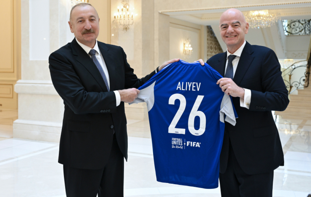 Präsident Ilham Aliyev empfängt FIFA-Präsident Gianni Infantino VIDEO