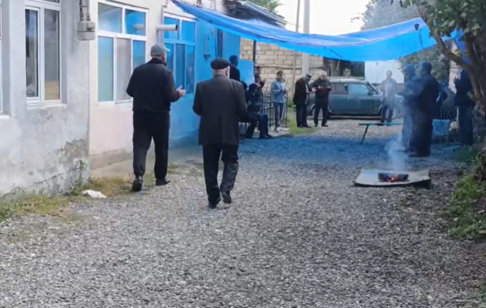 Qubada 59 yaşlı kişi dəm qazından zəhərlənərək ölüb VİDEO