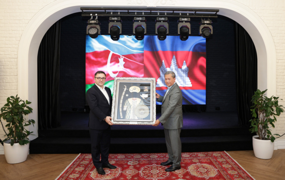 Премьер-министр Камбоджи посетил предприятия Министерства оборонной промышленности ВИДЕО
