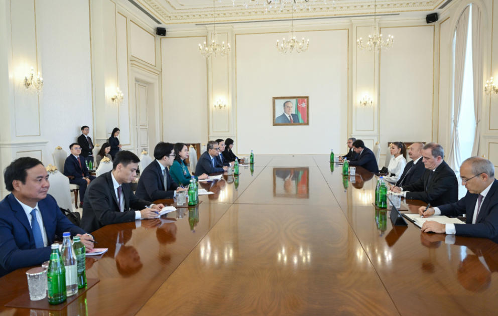Präsident Ilham Aliyev trifft Vizepräsidentin Vietnams VIDEO