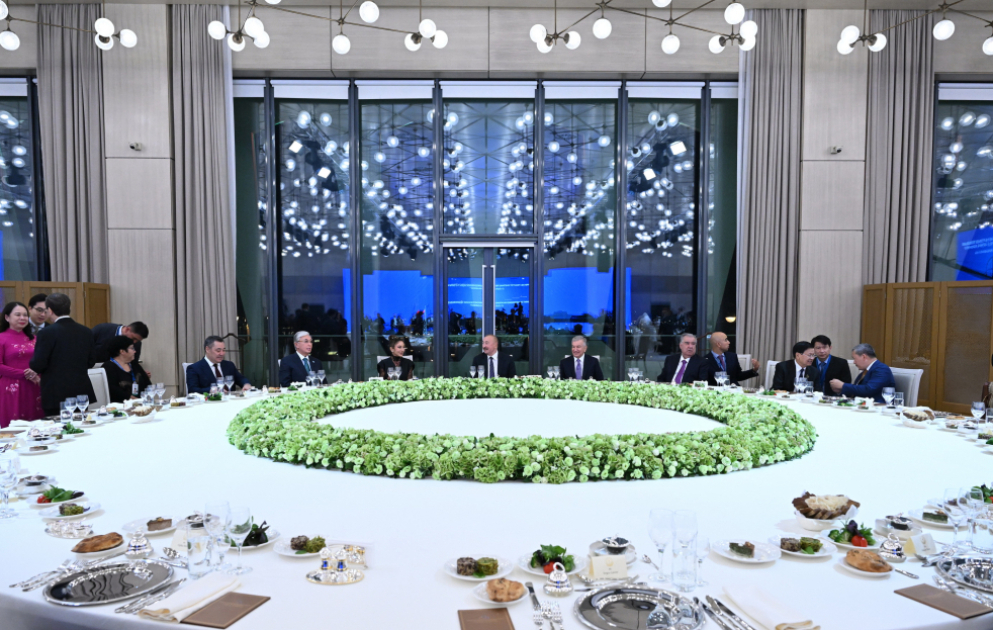 Dinner hosted on behalf of President Ilham Aliyev in honor of participants of 7th CICA Summit VIDEO