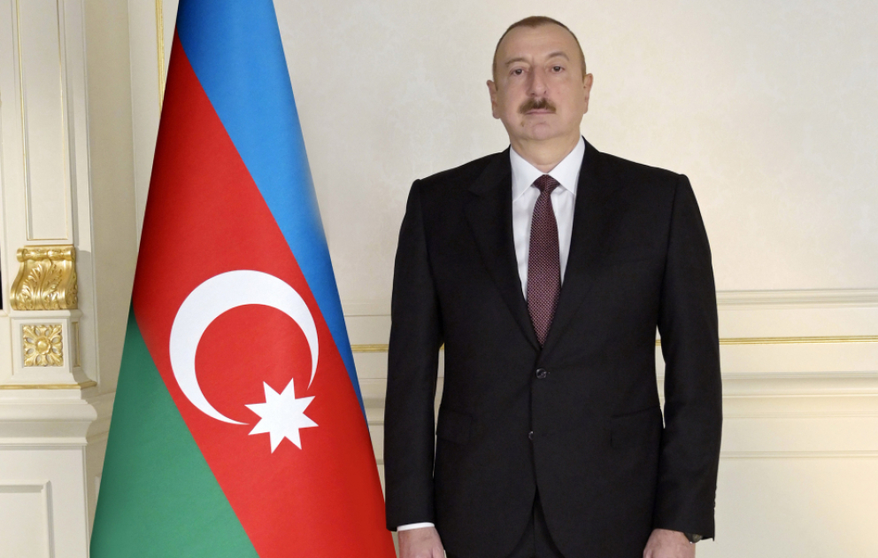 Une vidéo sur l’inauguration de la Ligne transcaspienne de câbles à fibre optique publiée sur les comptes de médias sociaux du président Aliyev
