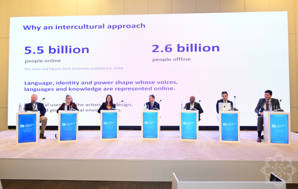 Rəqəmsal gələcək və süni intellekt: VII Dialoq Forumunda plenar iclas VİDEO