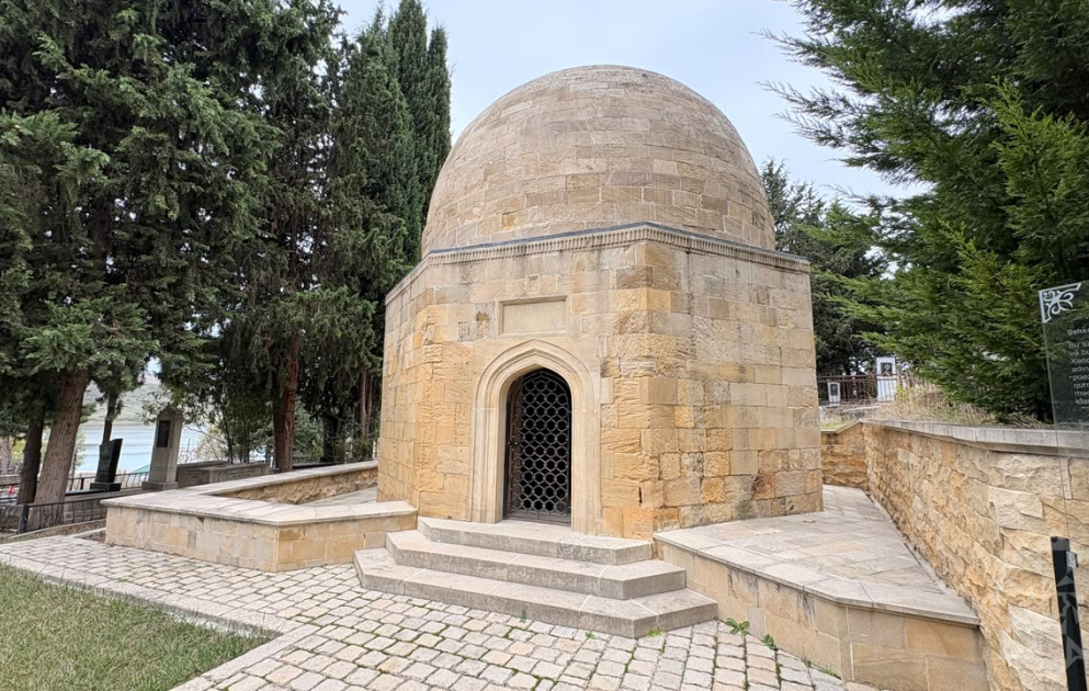 Literarisches Gedächtnis von Schamachi: Mausoleum von Schahkhandan, dem Bruder Nasimis VIDEO