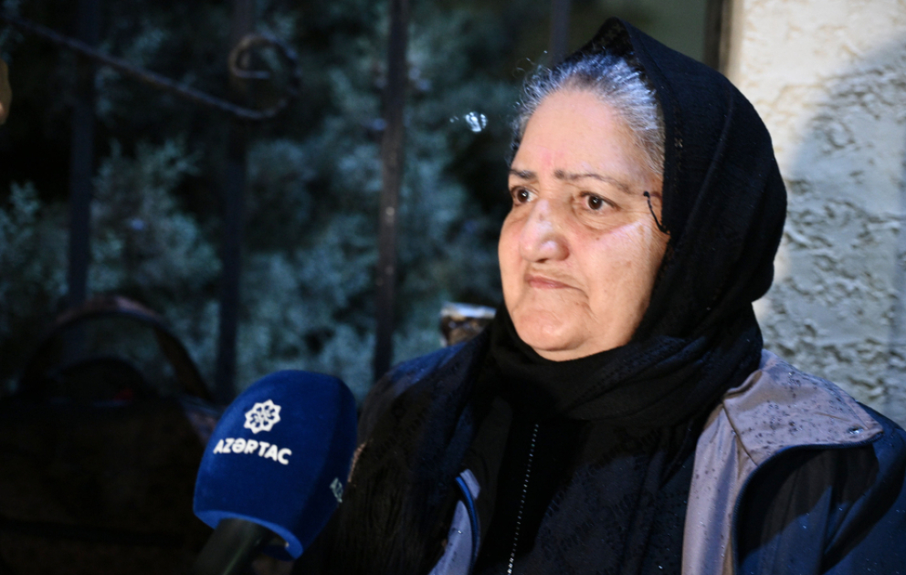 Ağdama köçən şəhid anası: Oğlumun gedə bilmədiyi torpaqlara mən qayıdıram VİDEO
