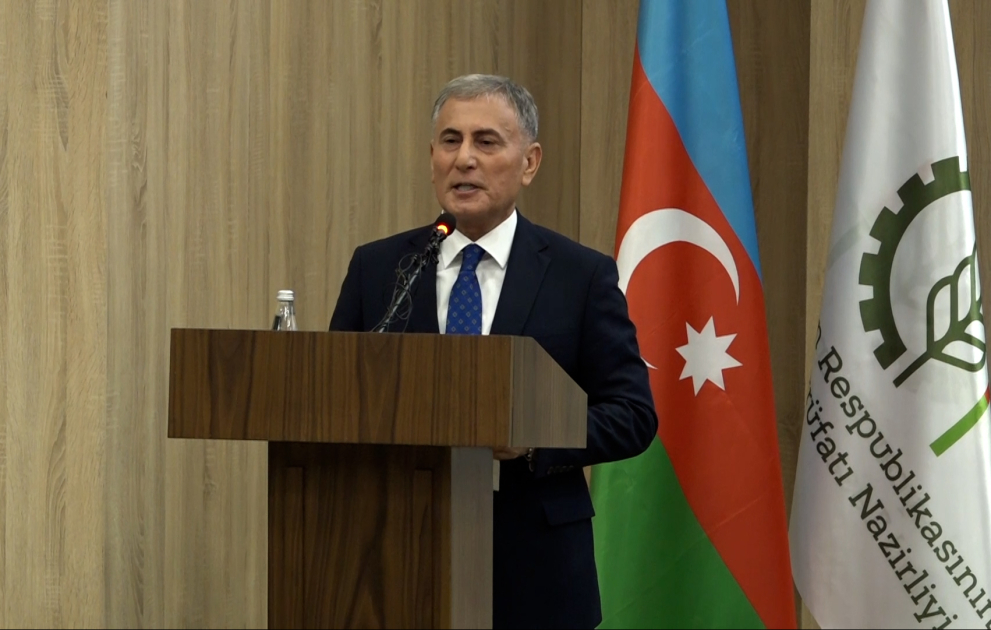 Lətif Qasımov: Aqrar sahənin rəqəmsallaşdırılması və müasir suvarma sistemlərinin genişləndirilməsi məhsuldarlığı artıracaq VİDEO
